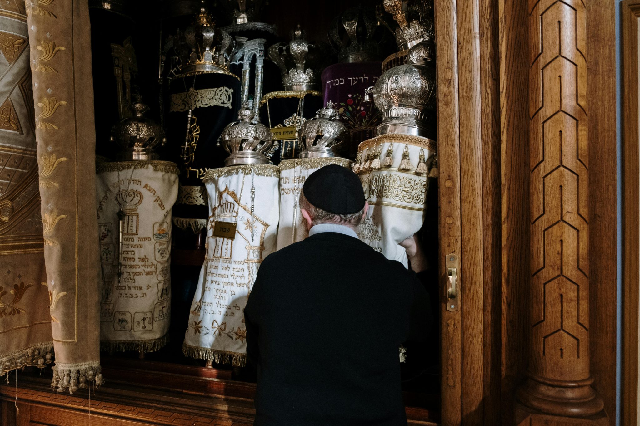How to Become a Rabbi - You Can Officiate